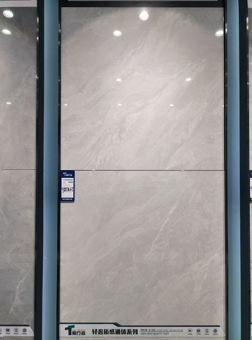 瓷磚的防污性能是評估瓷磚質(zhì)量和使用壽命的重要指標之一。